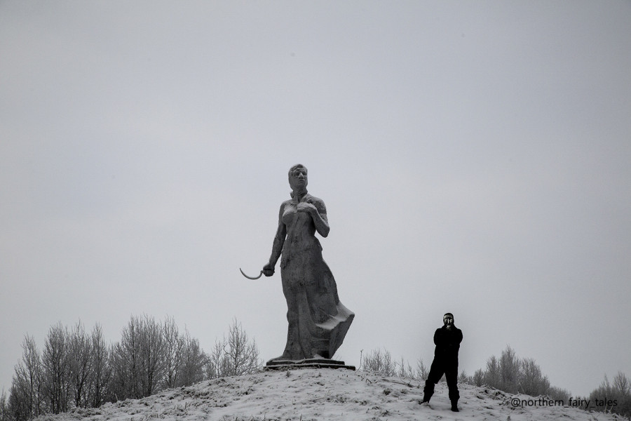 The Pskov Collective Farm Woman — Late Soviet Macabre and the Mother Russia Icon
