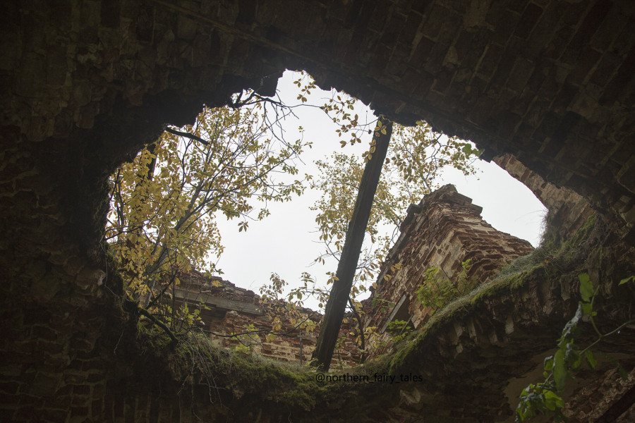 Inversion in Russian Folk Magic: Turning the Sacred Into the Profane