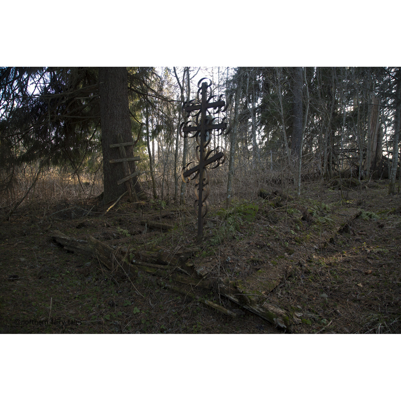 Dumino Sacred Grove: A Cemetery Shrine of the Russian North