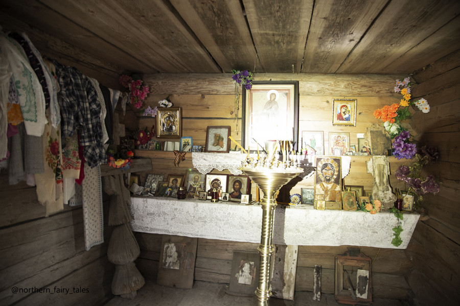 Roadside Chapel of Cyricus and Julitta — Magic of Old Northern Roads