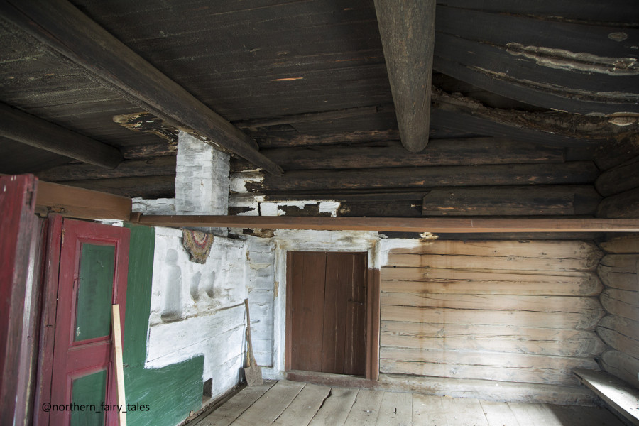 Haluy IV, or the Smokehouse Hut